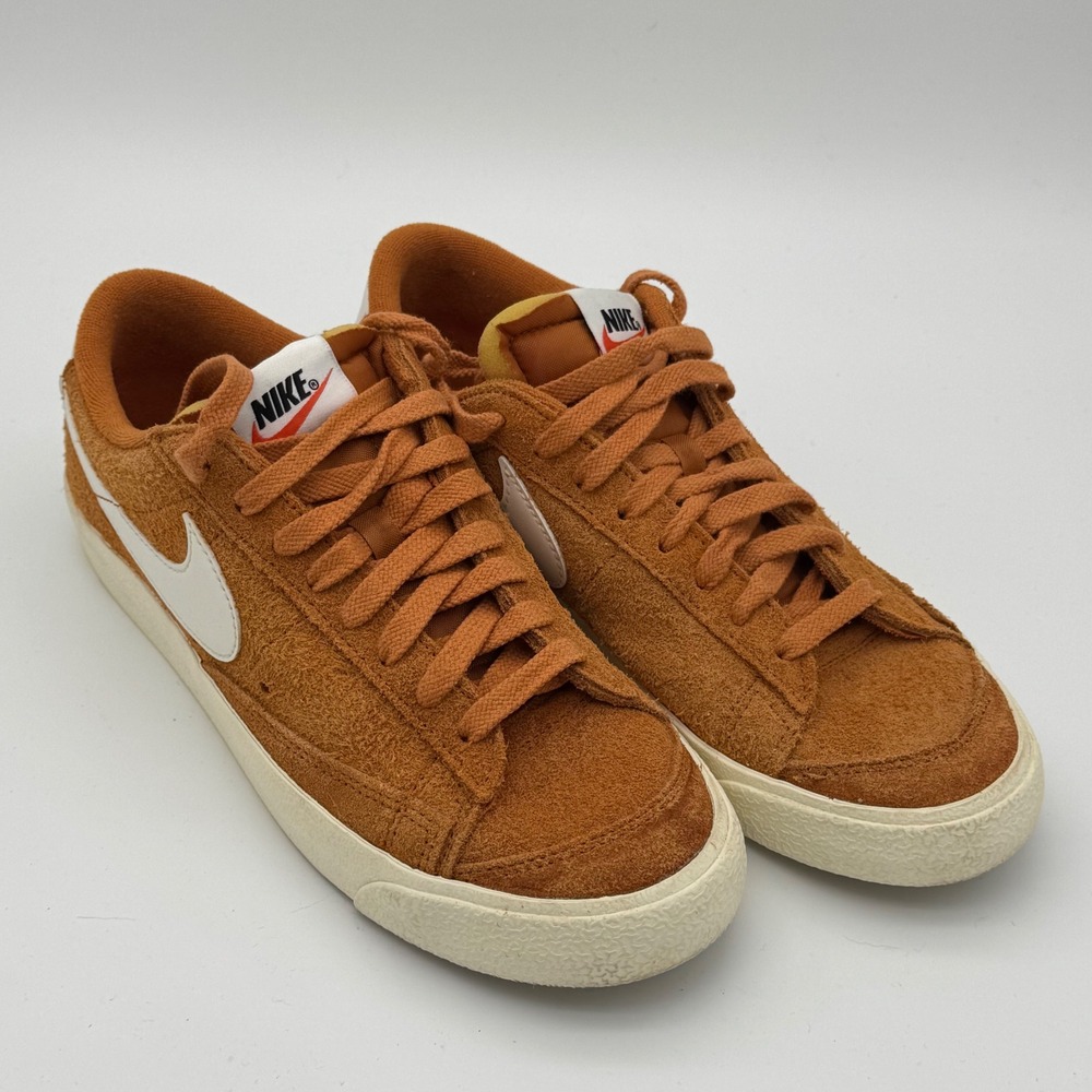Nike Blazer Low 77 Women Size 8.5 Burnt Orange Hairy Suede FQ8060-801 Sneaker
